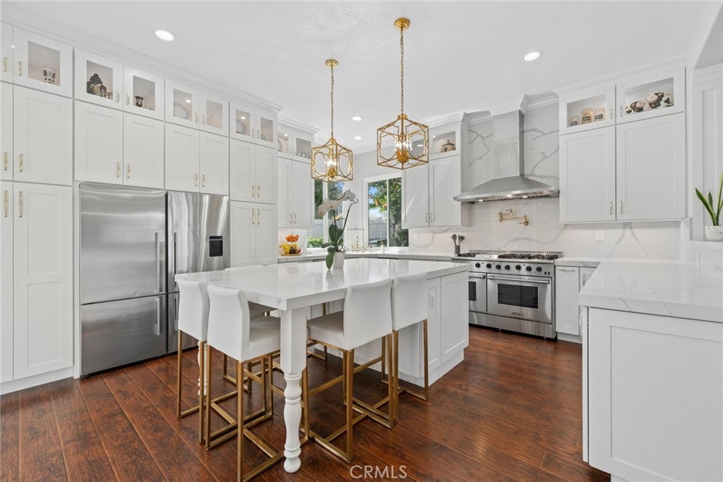 Photo of Listing #OC26051337