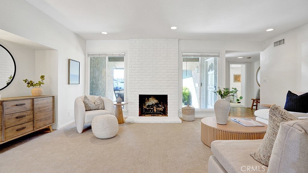 Photo of Listing #OC26051965