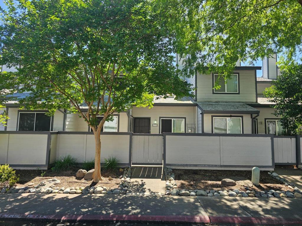 Photo of Listing #ML82037861