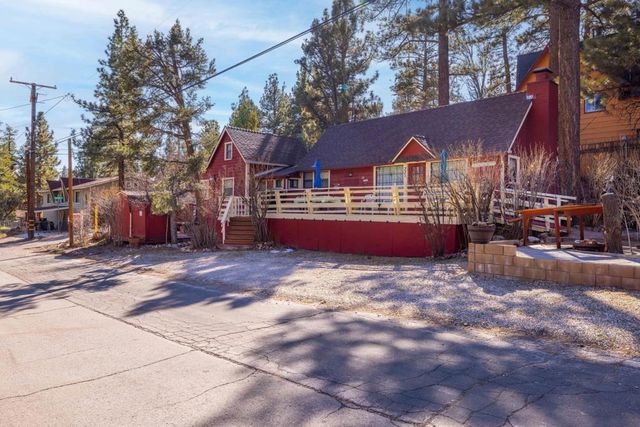 331 Mullins Drive, Big Bear