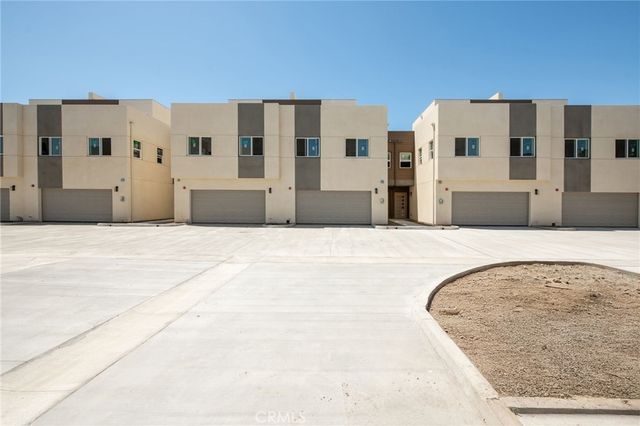 1018 W 223rd Street # 4, Torrance