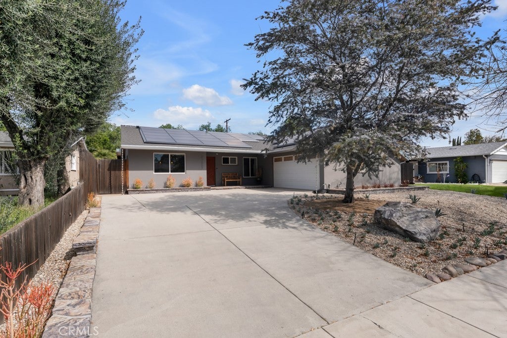 Photo of Listing #SR26050393