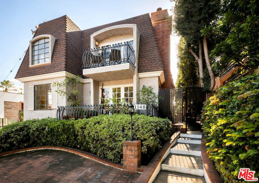 1148 Chelsea Avenue 1, Santa Monica