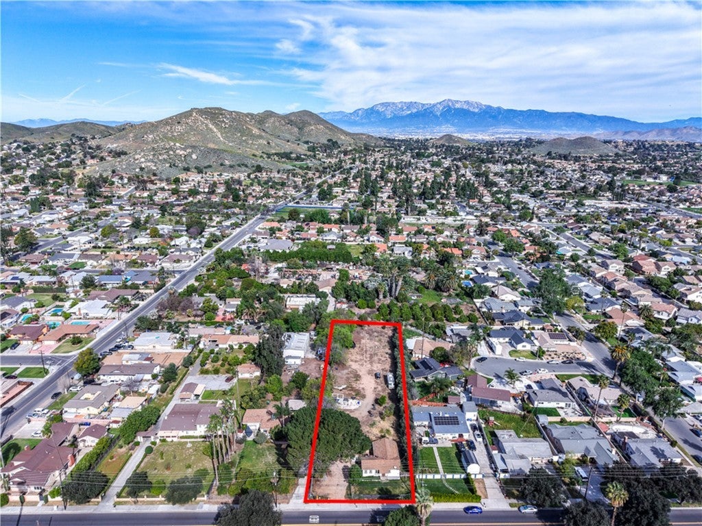 Photo of Listing #IG26052393