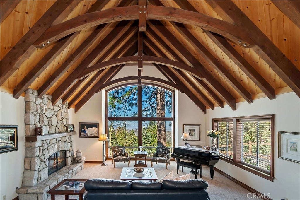 Photo of Listing #IG26052457