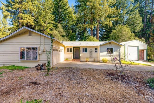 215 Moon Drive, Boulder Creek