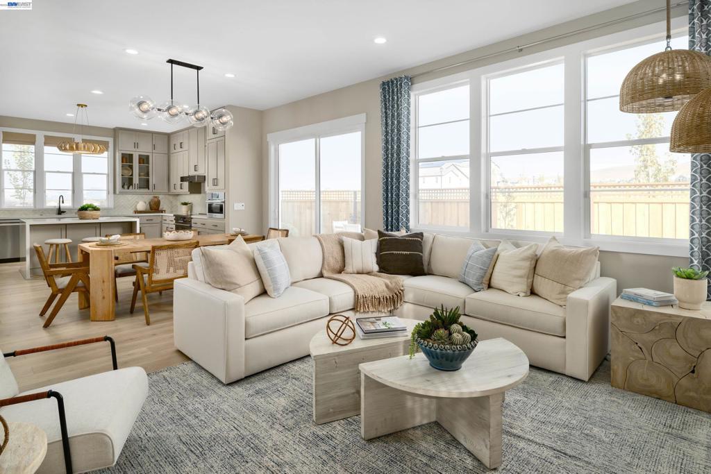 Photo of Listing #41126618