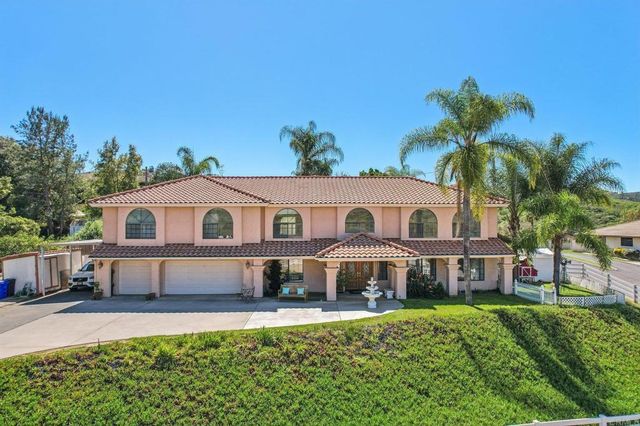 29950 Robbie Ln, Vista