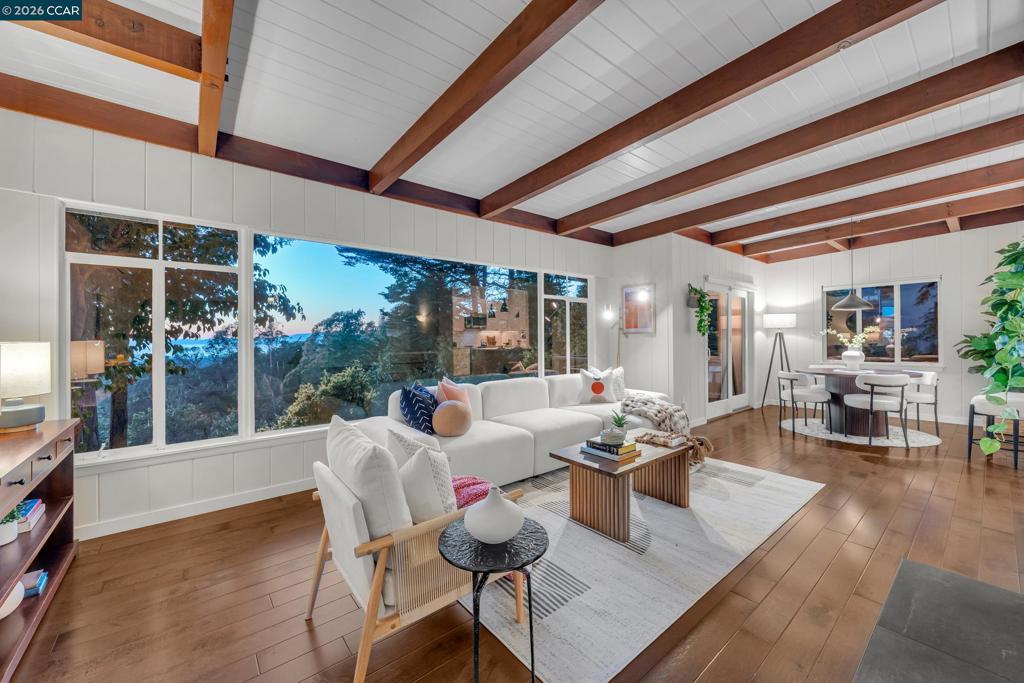 Photo of Listing #41126629