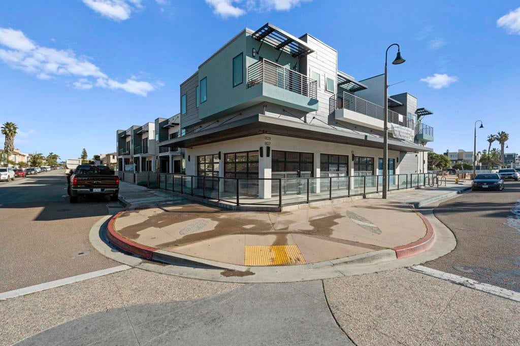 801 Seacoast, Imperial Beach