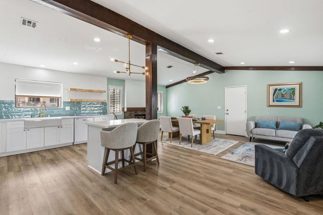 79990 Camelback Drive, Bermuda Dunes
