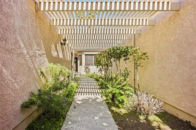 1015 Pebble Beach, Upland