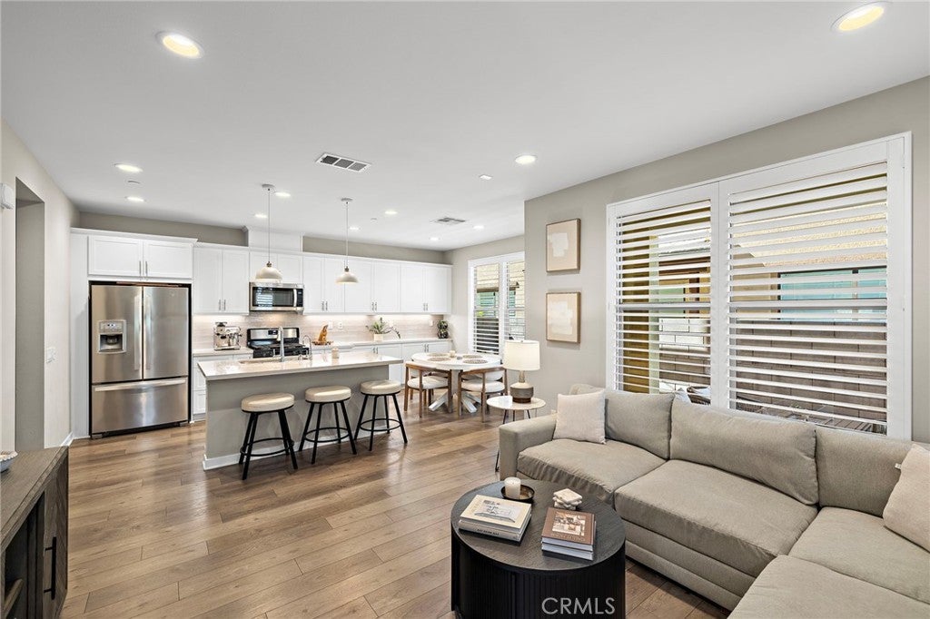 Photo of Listing #OC26052736