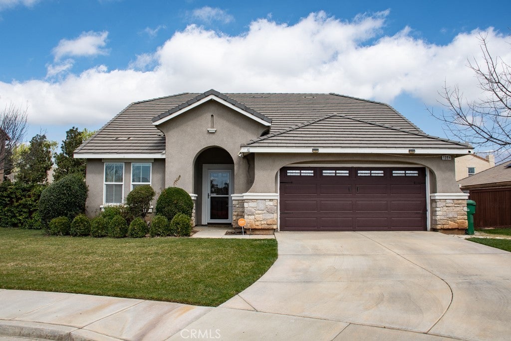 Photo of Listing #IV26052989