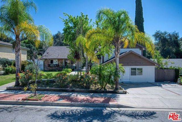 22650 Jameson Drive, Calabasas