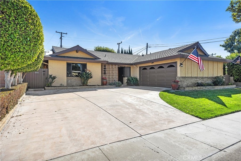 Photo of Listing #PW26046189