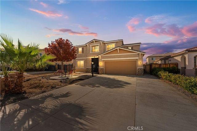 2517 San Madrid Way, Rosamond