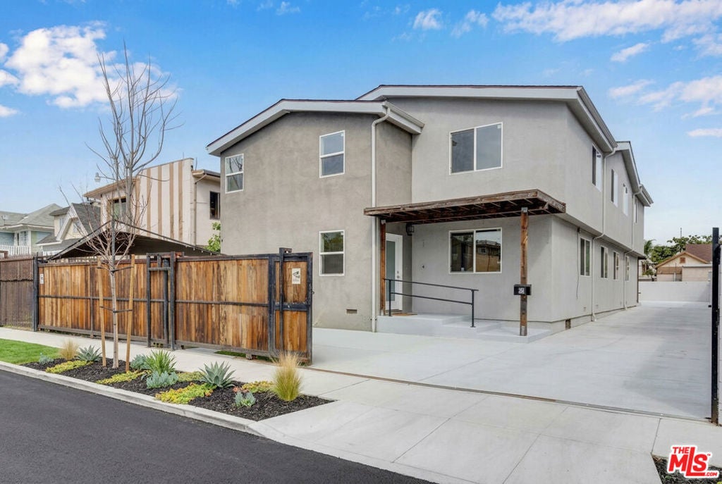 Photo of Listing #26660273