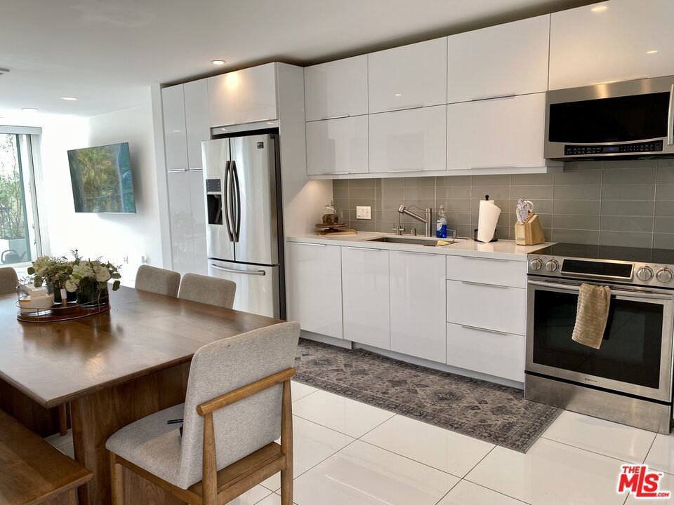 23901 Civic Center Way 114, Malibu