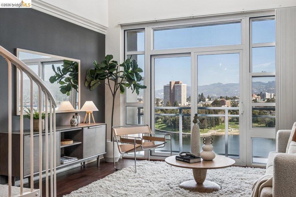 Photo of Listing #41126699