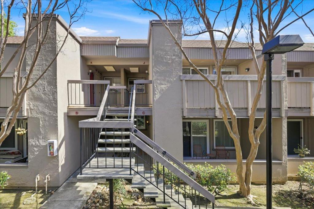 871 California Avenue J, Sunnyvale