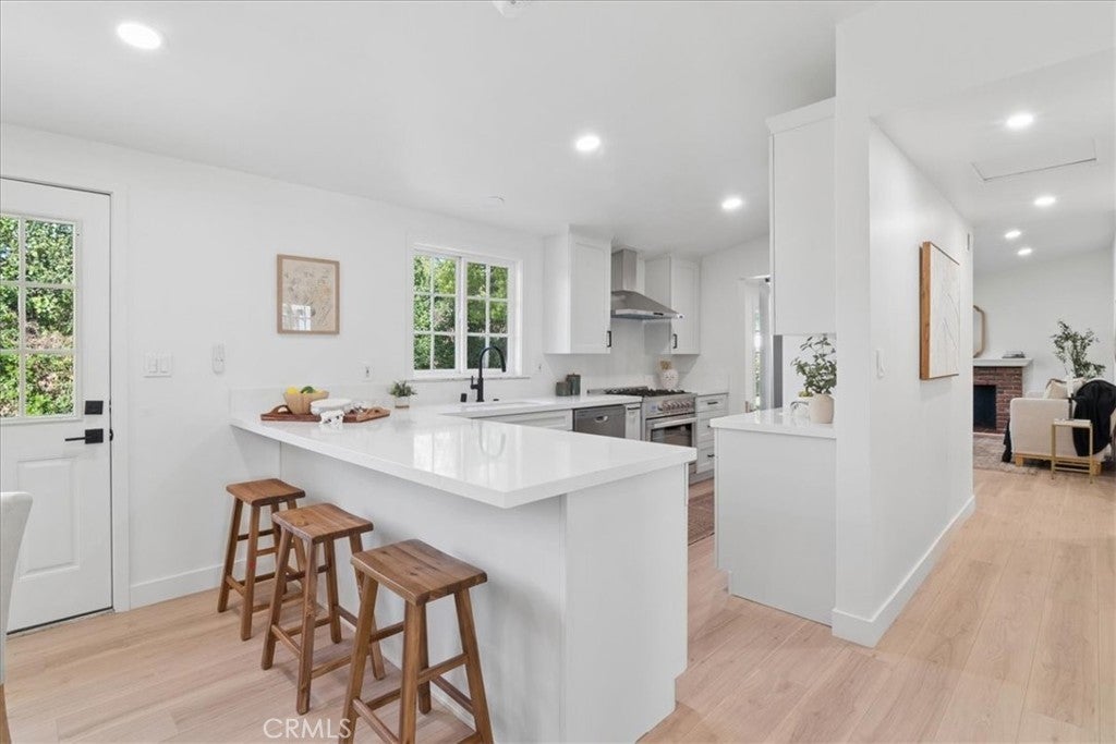 Photo of Listing #SB26053332