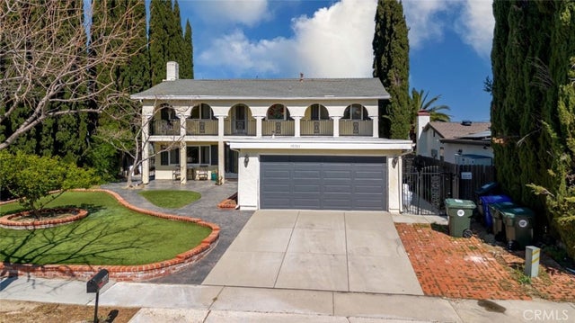 19707 Green Mountain Drive, Newhall