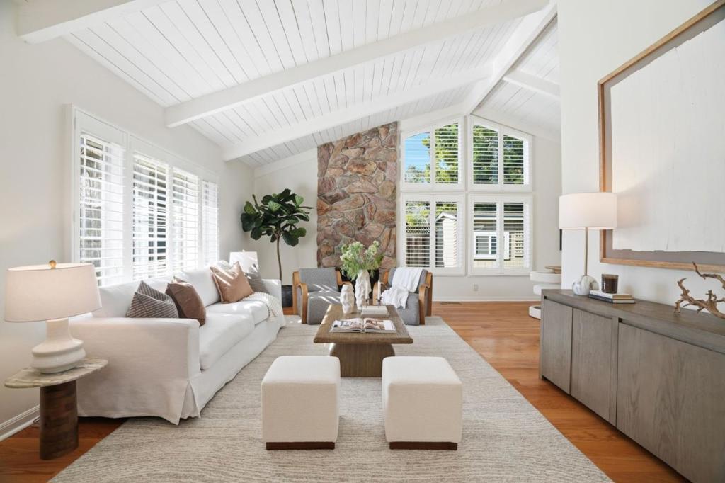 Photo of Listing #ML82038135