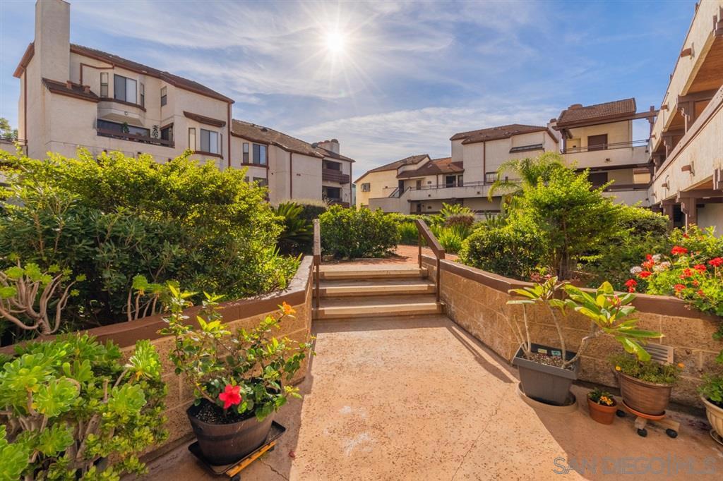 376 Center Street 220, Chula Vista