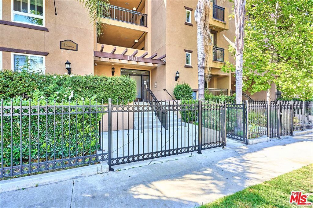 Photo of Listing #26663277