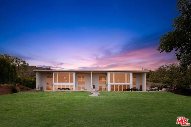 31201 Bailard Road, Malibu