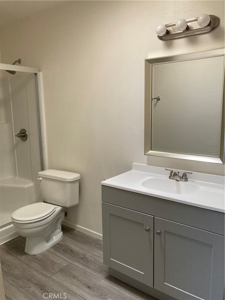 8505 Columbus Avenue 304, North Hills