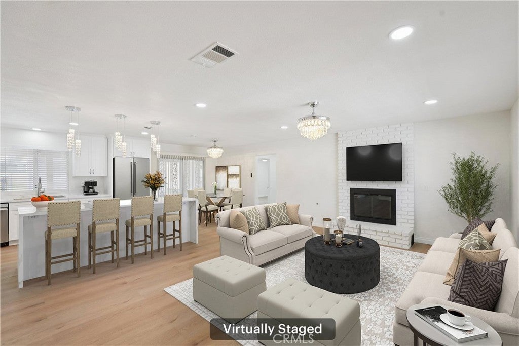 Photo of Listing #CV26053697