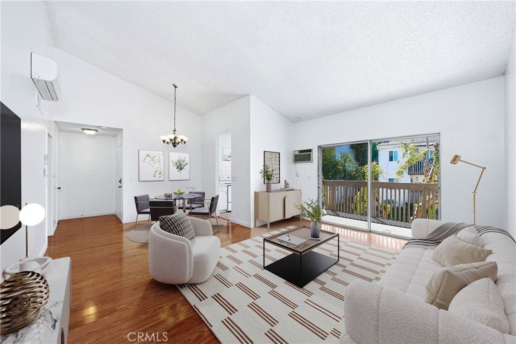 Photo of Listing #MB26047984