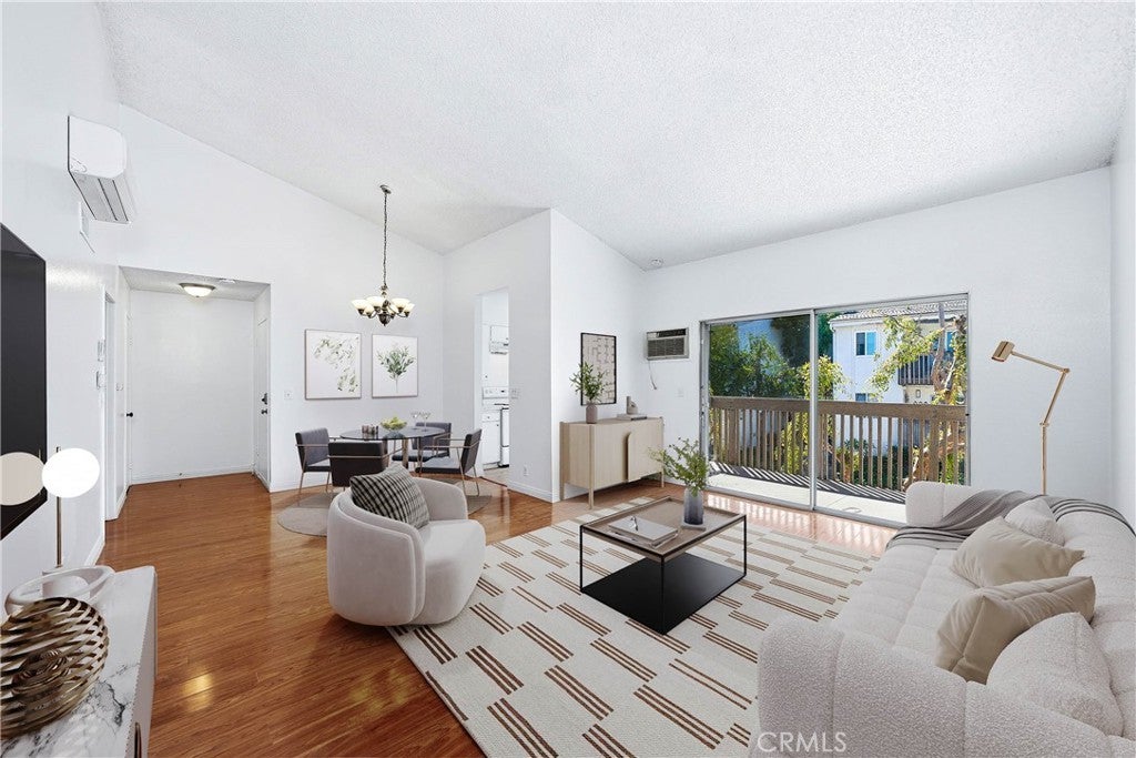 Photo of Listing #MB26047984