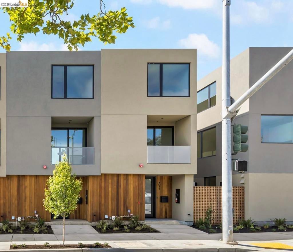 Photo of Listing #41126802