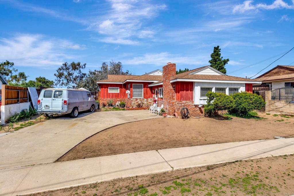 Photo of Listing #PTP2601899