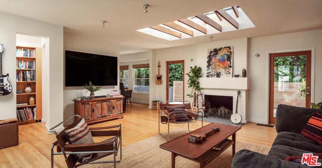 Photo of Listing #26663439