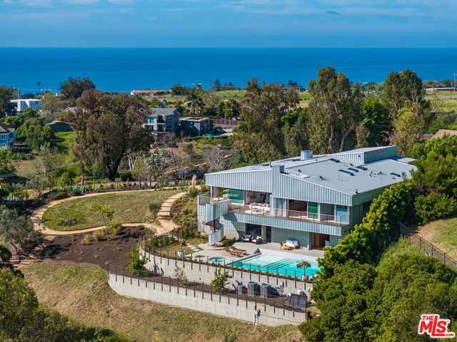 5932 Busch Drive, Malibu