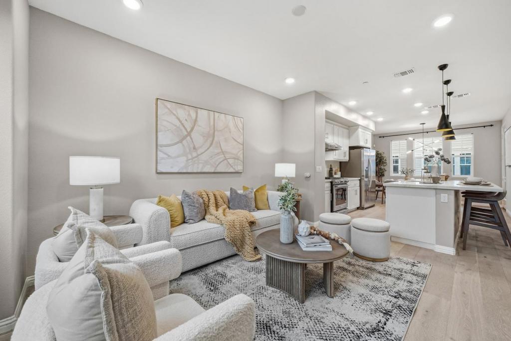 346 Circuit Way, Mountain View