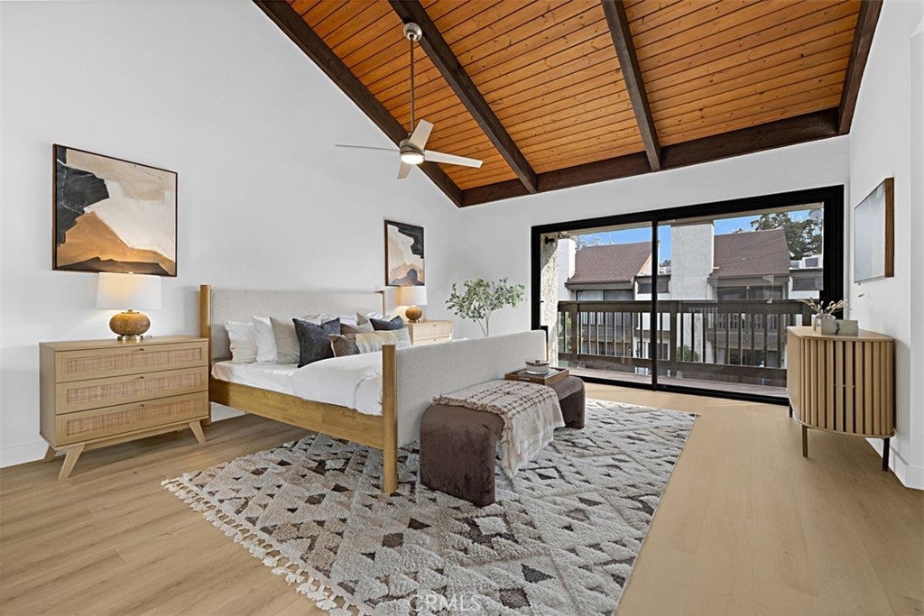 4218 Troost 20, Studio City