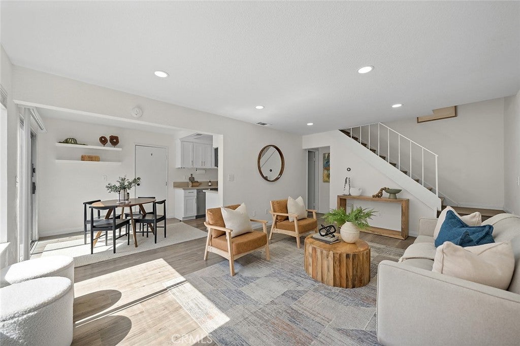 16735 Cedarwood, Cerritos