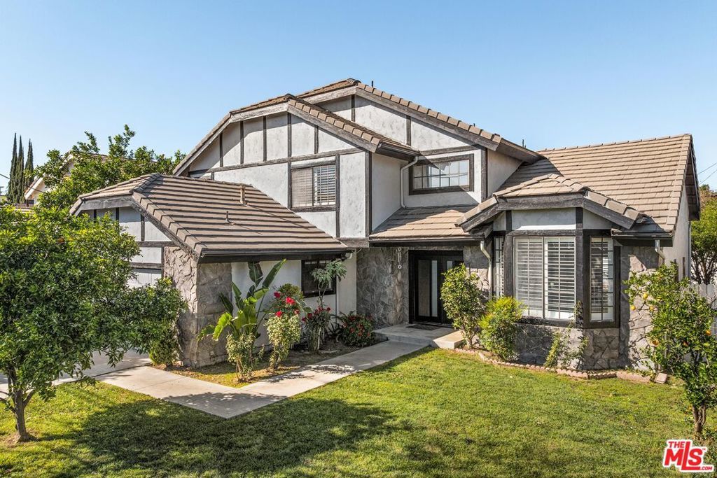 Photo of Listing #26662937