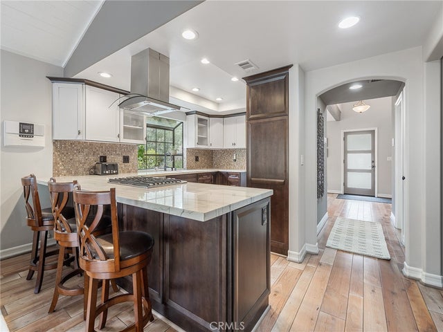 5 Nantucket, Manhattan Beach.