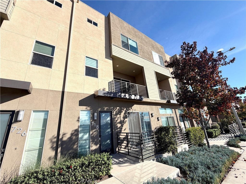 718 Central Avenue, Upland