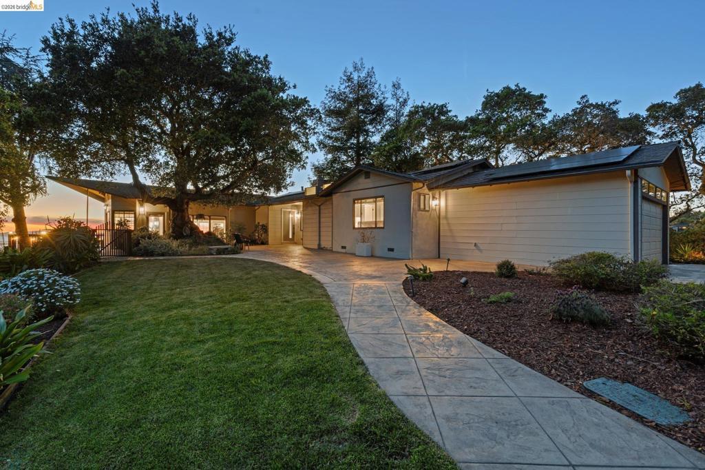 Photo of Listing #41126875