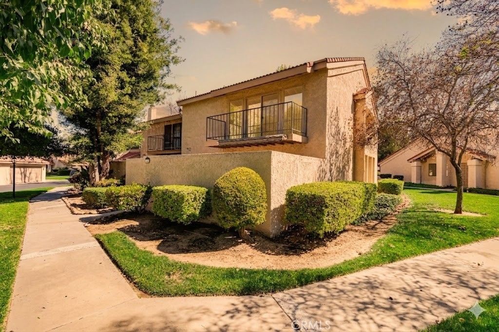 7088 Seville, Riverside