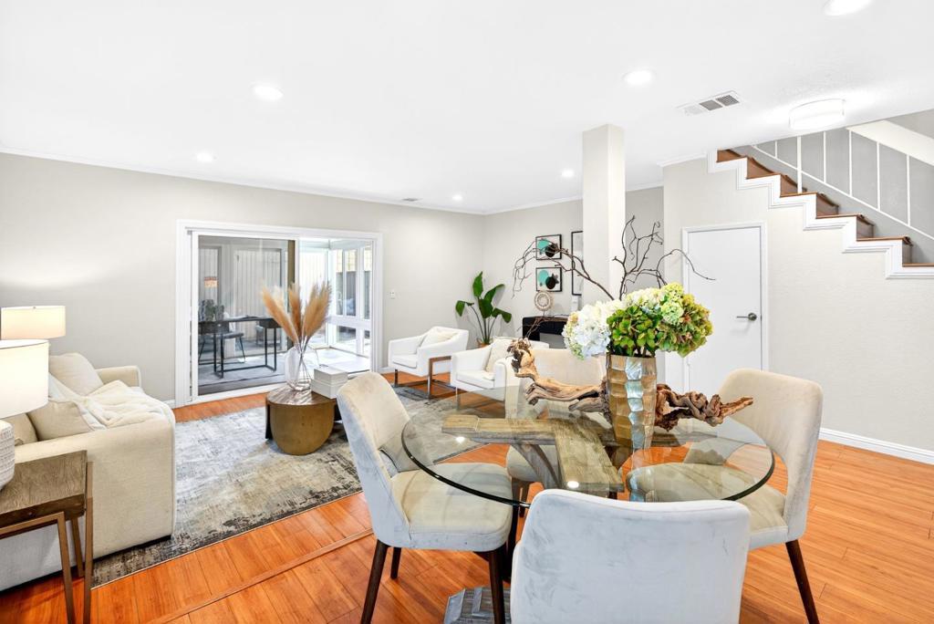 201 Flynn Avenue 16, Mountain View