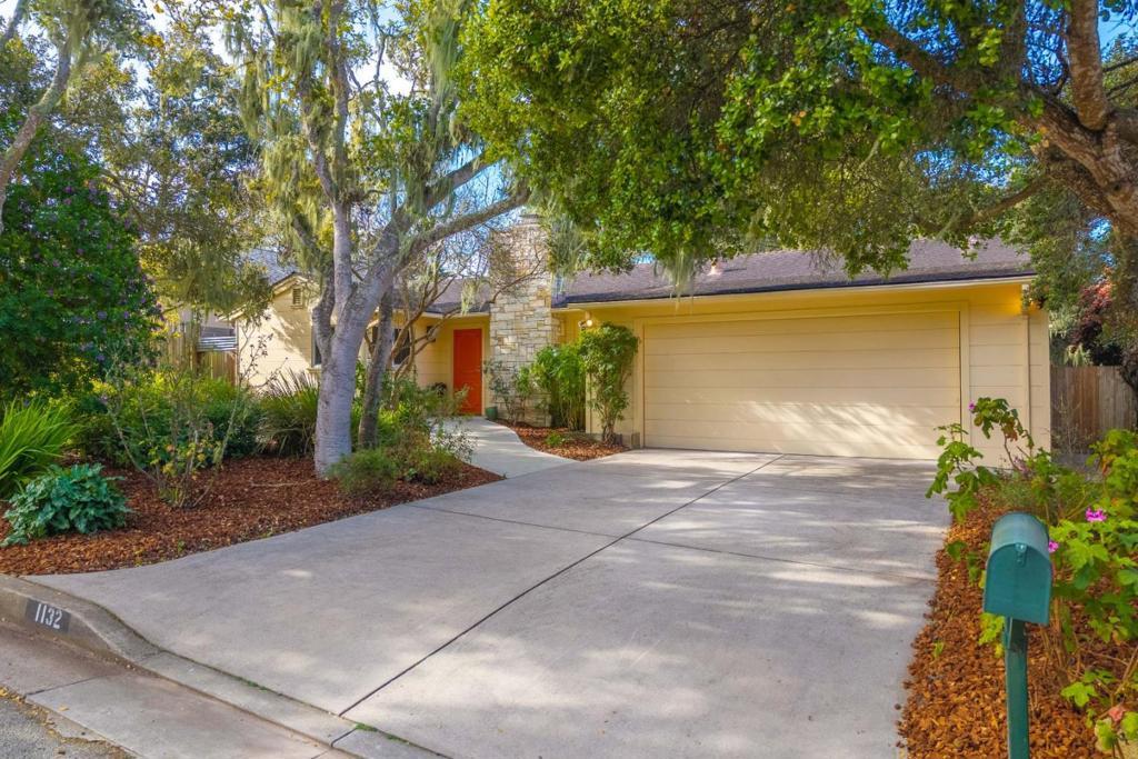 Photo of Listing #ML82038324