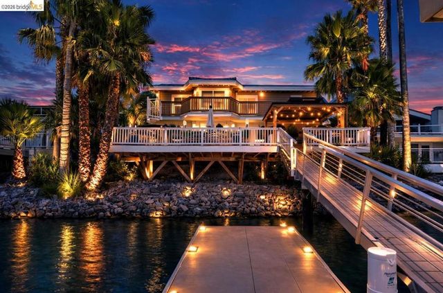 5034 Double Point Way, Discovery Bay